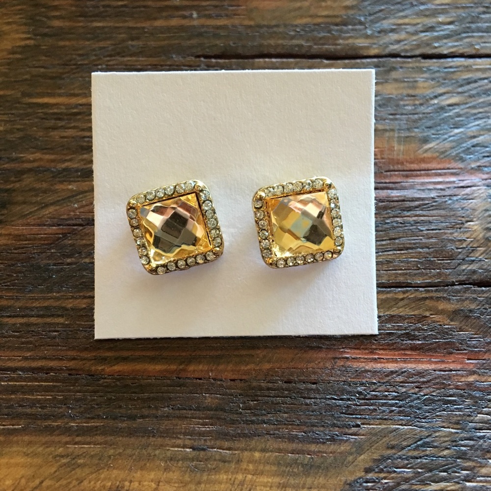 Assorted Stud Earrings - image 8